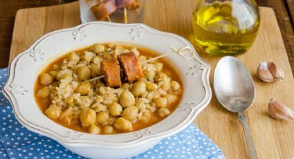 ¡Tradicional y con poco dinero! Receta de garbanzos con chorizo