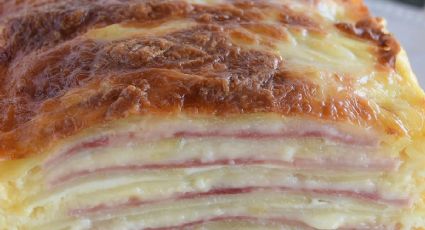 Receta fácil de pastel de patata con jamón y queso al horno