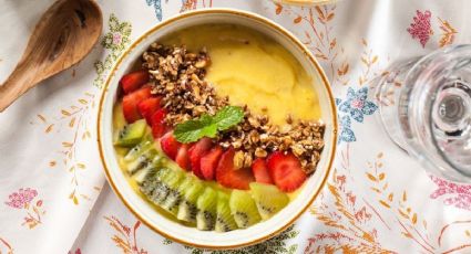 ¡Fresa, kiwi y chía! La combinación perfecta para un smoothie bowl saludable