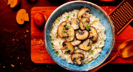 Así se hace un risotto con champiñones completamente vegano