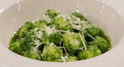 La receta de gnocchi de patata con salsa pesto que te encantará