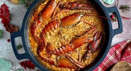 Receta de arroz con bogavante para sorprender a tu familia