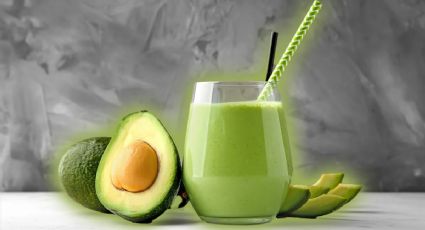 ¡Consigue un vientre plano! Batido de té verde con aguacate para quemar grasa