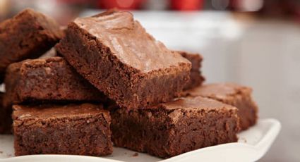 ¿Cómo preparar un bizcocho saludable estilo brownie de chocolate en 3 minutos?