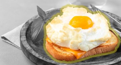 El truco para hacer huevos nube perfectos y esponjosos