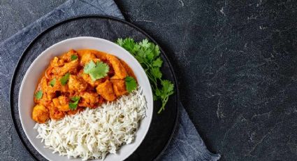 Haz esta receta de pollo al curry en 10 minutos