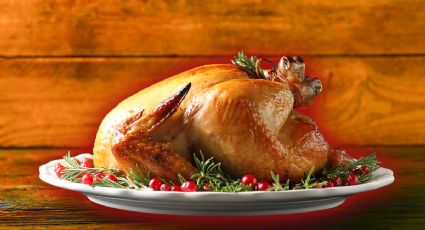 Así debes hacer el pavo relleno en Navidad para que quede jugoso