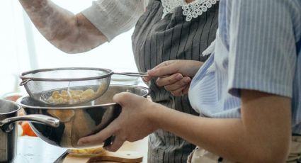 Este es el verdadero uso del agujero del escurridor de pasta