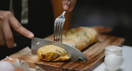 En 10 minutos: disfruta un almuerzo saludable y prepara una tortilla francesa con verduras