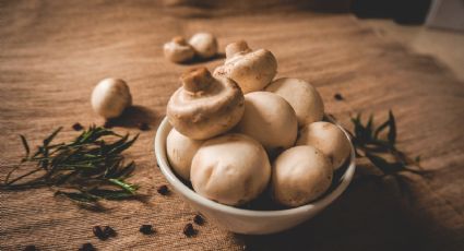 En 15 minutos: disfruta un salteado de champiñones en simples pasos