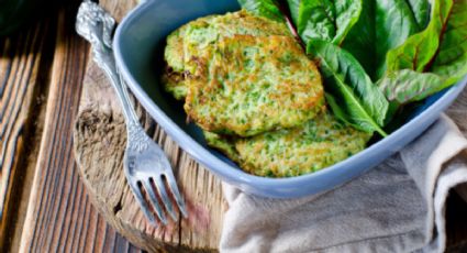 En 3 pasos: prepara unas tortitas de acelga, rápidas y saludables