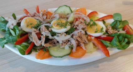 En 10 minutos: una refrescante y deliciosa ensalada de atún