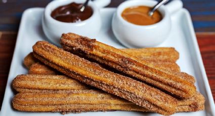 Con 3 ingredientes, cocina unos ricos churros