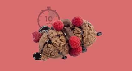 En 10 minutos: prepara un delicioso helado vegano de chocolate y frutas