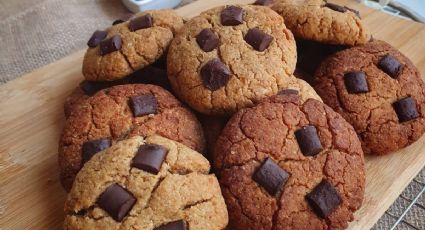 Prepara galletas de chocolate y cacahuete aptas para la dieta vegana