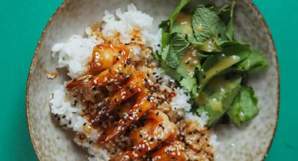 Ideal para el almuerzo: cocina un sencillo arroz basmati con langostinos