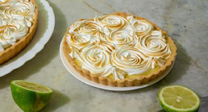 Cómo hacer una tarta de limón con delicioso merengue sin azúcar