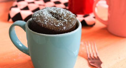 Mug cake: receta rápida de bizcocho de calabaza en taza y microondas