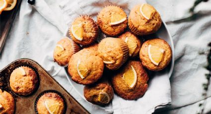 Los 2 ingredientes clave para hacer magdalenas de limón más esponjosas