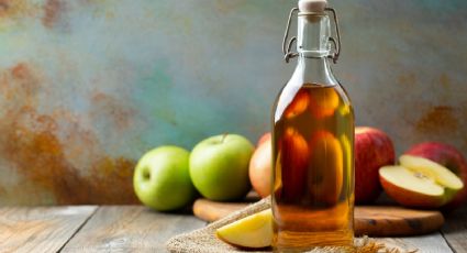 Aprende a preparar vinagre de manzana casero con 3 ingredientes