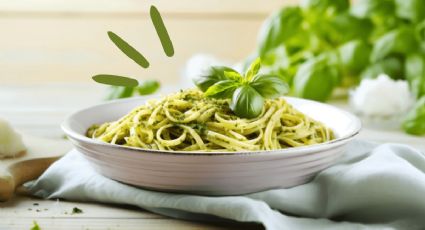 Receta vegana: Prepara la pasta de plátano al pesto ligera y saludable
