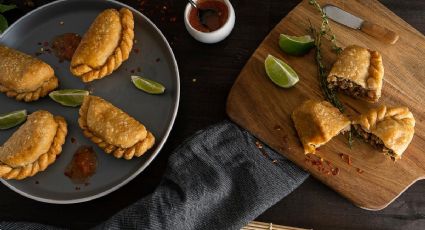 Receta culinaria: Prepara unas ricas empanadas de chorizo y queso sin horno