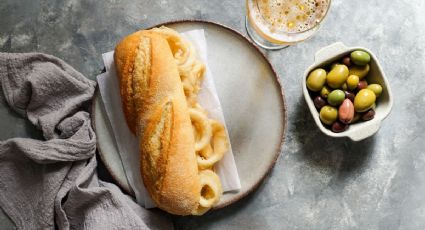 Prepara la mejor bocata de calamares de forma sencilla como en un auténtico bar de tapas