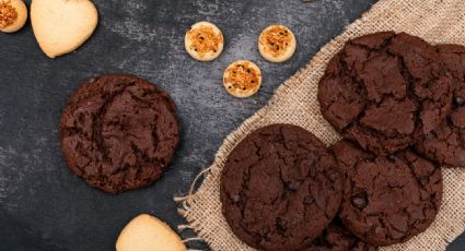 3 ingredientes son suficientes para preparar las mejores galletas de brownie