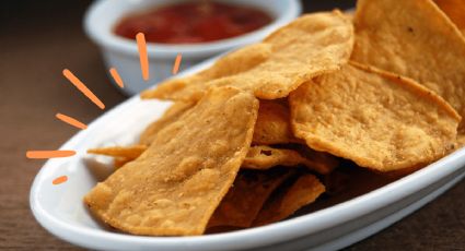 Disfruta de unas chips caseras con esta receta saludable y sin aceite ¡Come sin culpa!