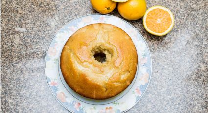 La mejor receta para preparar un bizcocho de naranja con yogur que te encantará