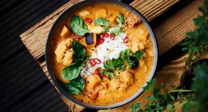 ¿Cómo hacer pollo al curry al estilo japonés?