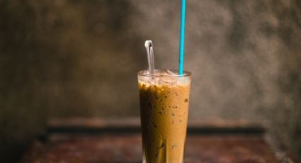Café frío: Prepara un latte de nutella y menta en minutos