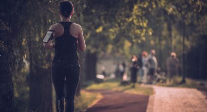 Estudio revela a qué hora debes hacer ejercicio para quemar más grasa