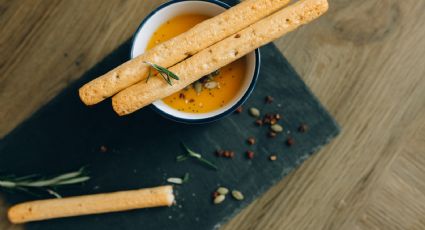 Palitos crocantes sin gluten: Prepara esta receta con harina de garbanzos para las tardes de picoteo