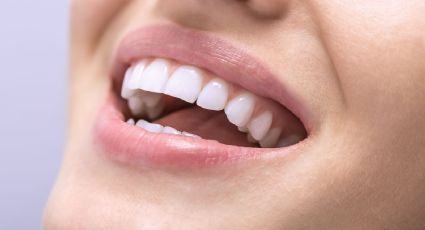 Truco de belleza: la mejor forma de blanquear los dientes con cáscara de huevo