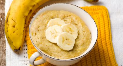 Postre saludable: Prepara el mejor mug cake de plátano en solo 2 minutos y con horno de microondas