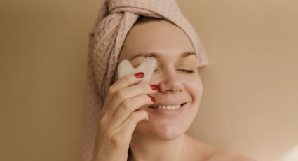 6 masajes faciales que debes hacer para rejuvenecer tu piel después de los 40