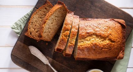 Postre saludable: Prepara un rico bizcocho de avena y plátano con esta sencilla receta