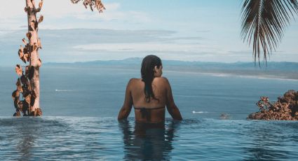 Método Curly: Así debes cuidar tu cabello rizado si vas a la piscina