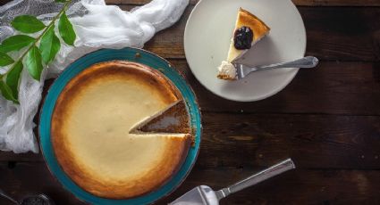 Esta es la mejor receta para preparar una tarta de queso vasca, perfecta para compartir