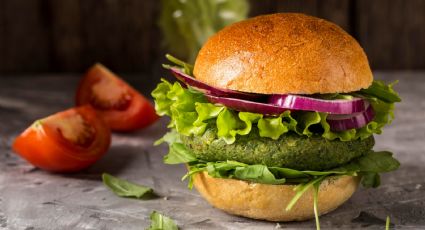 Receta vegetariana: Prepara estas hamburguesas saludables de zanahoria y brócoli