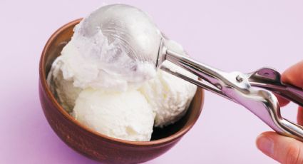 Disfruta este helado saludable de piña coco usando únicamente 3 ingredientes y dile adiós al calor