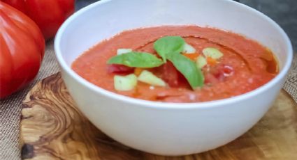 Gazpacho andaluz, la receta perfecta para disfrutar del verano que está lista en 15 minutos