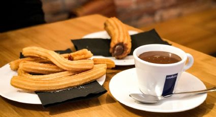 Con solo 5 ingredientes haz la mejor masa de churros para que queden crujientes