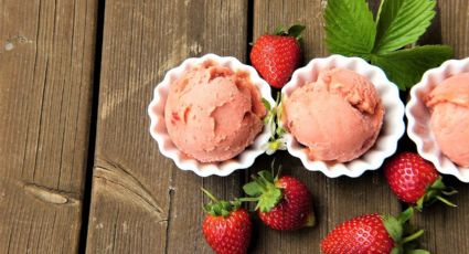 Postre refrescante: disfruta de un helado de fresa sin máquina y con solo 3 ingredientes