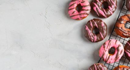 Donuts de yogur, el postre refrescante que tienes que preparar con solo 3 ingredientes