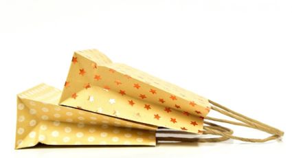 Renueva tus bolsas de papel con un estilo aesthetic y fácil de hacer