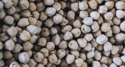 Consejo de cocina: Descubre la técnica para retira la piel de los garbanzos en menos de 2 minutos