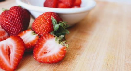 Conoce el truco perfecto para desinfectar las fresas de manera rápida y con 2 ingredientes de cocina