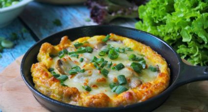 Tortilla de bonito con pimientos, una receta sencilla para la hora de la comida